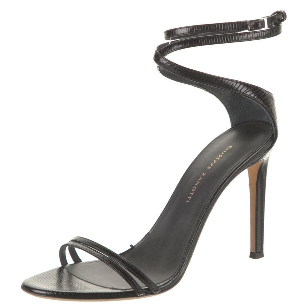 Giuseppe Zanoti 
Leather animal print sandals 
Size 36 1/2
All sales are final